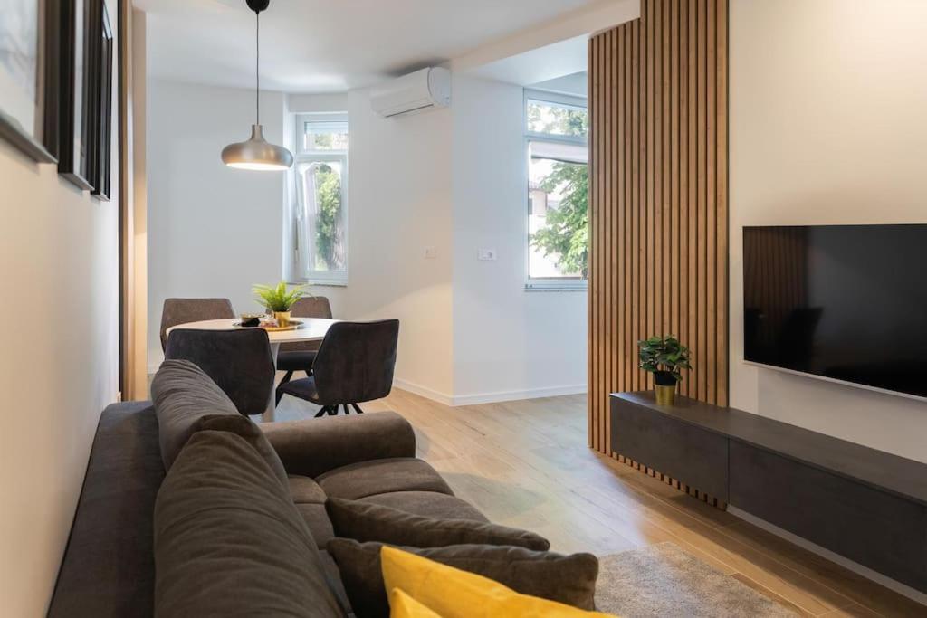 Flat4Us#Cozy#Freeparking#5People Apartment Zagreb Exterior photo